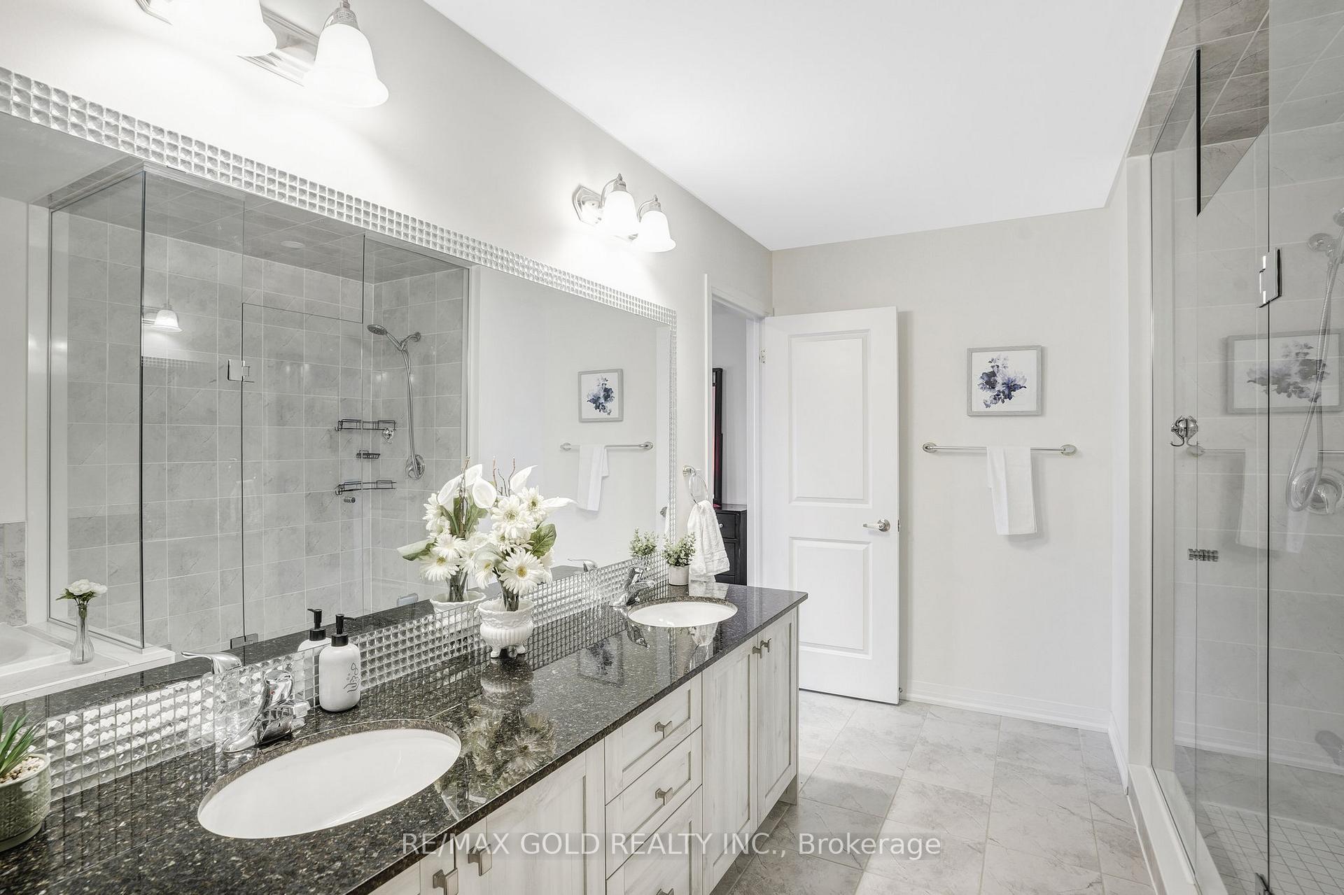 Photo 24 of 40 Weylie Street, Hamilton, Mount Hope — HOMEH