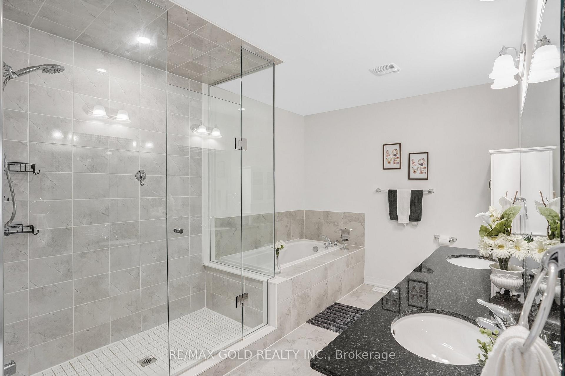Photo 26 of 40 Weylie Street, Hamilton, Mount Hope — HOMEH