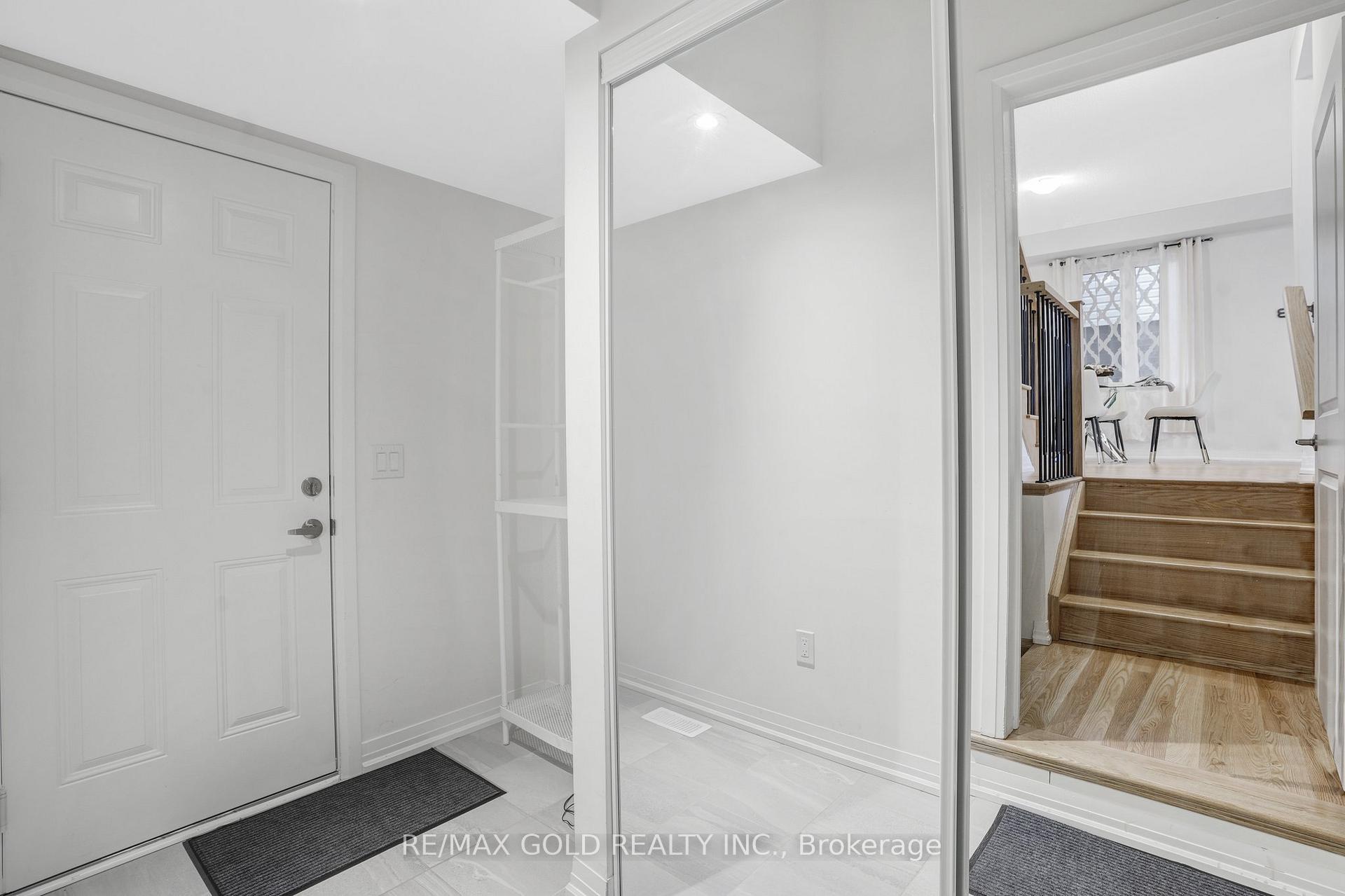 Photo 29 of 40 Weylie Street, Hamilton, Mount Hope — HOMEH