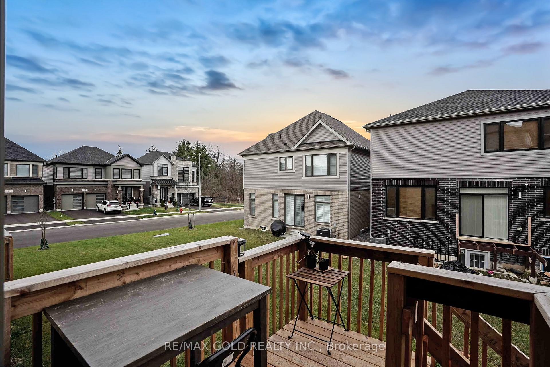 Photo 30 of 40 Weylie Street, Hamilton, Mount Hope — HOMEH