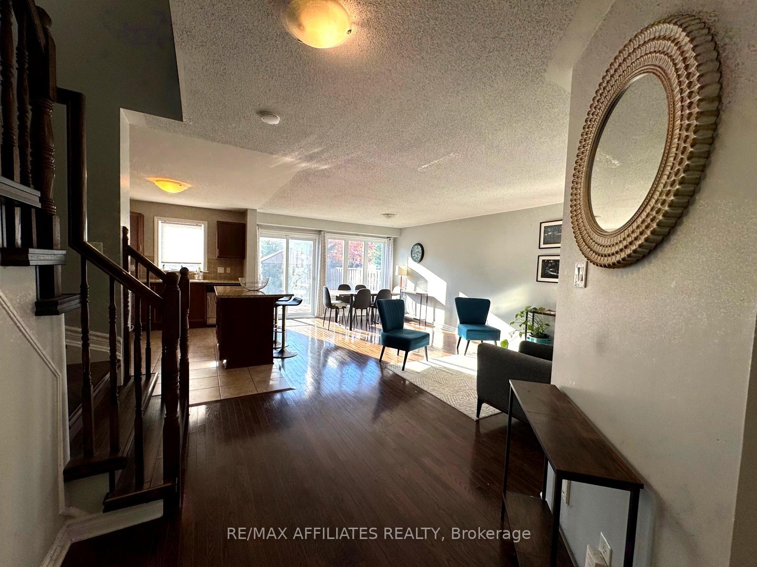 Photo 5 of 673 White Alder Avenue, Ottawa, Blossom Park/Kemp Park/Findlay Creek — HOMEH