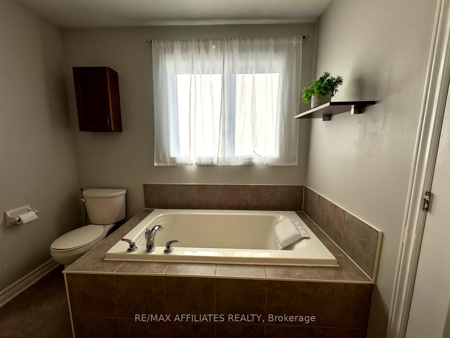 Photo 20 of 673 White Alder Avenue, Ottawa, Blossom Park/Kemp Park/Findlay Creek — HOMEH