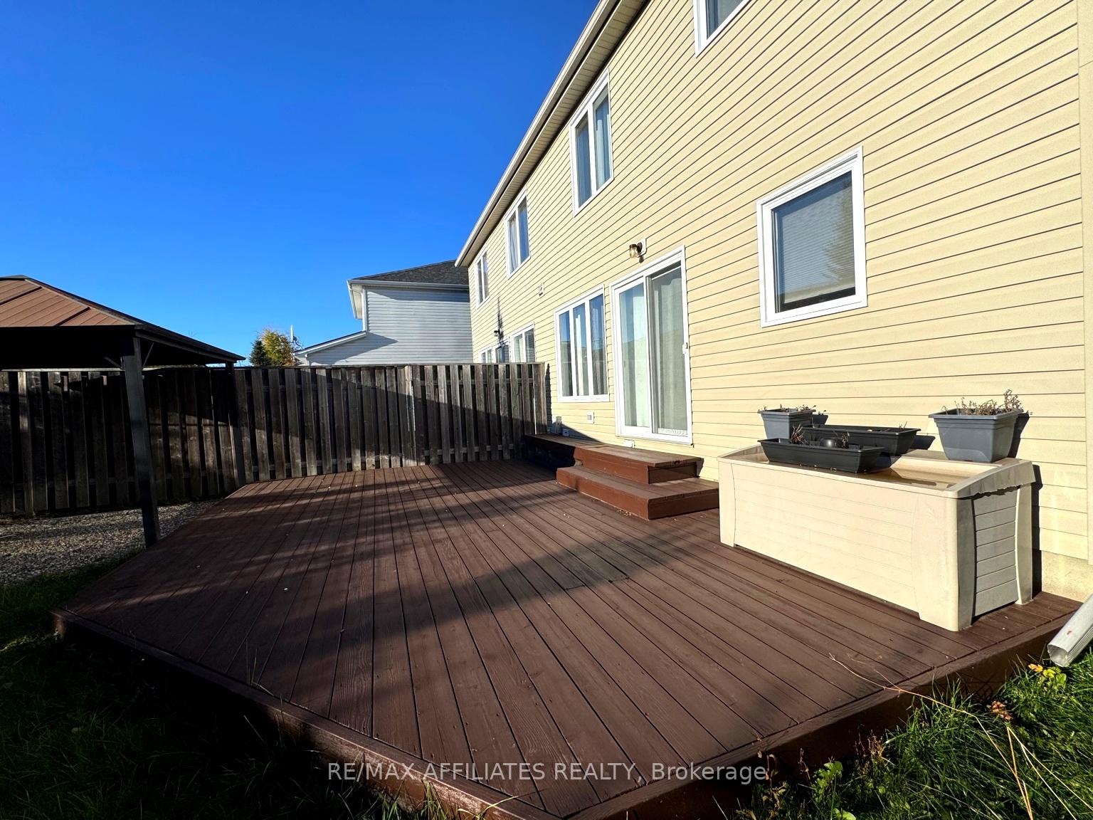 Photo 35 of 673 White Alder Avenue, Ottawa, Blossom Park/Kemp Park/Findlay Creek — HOMEH
