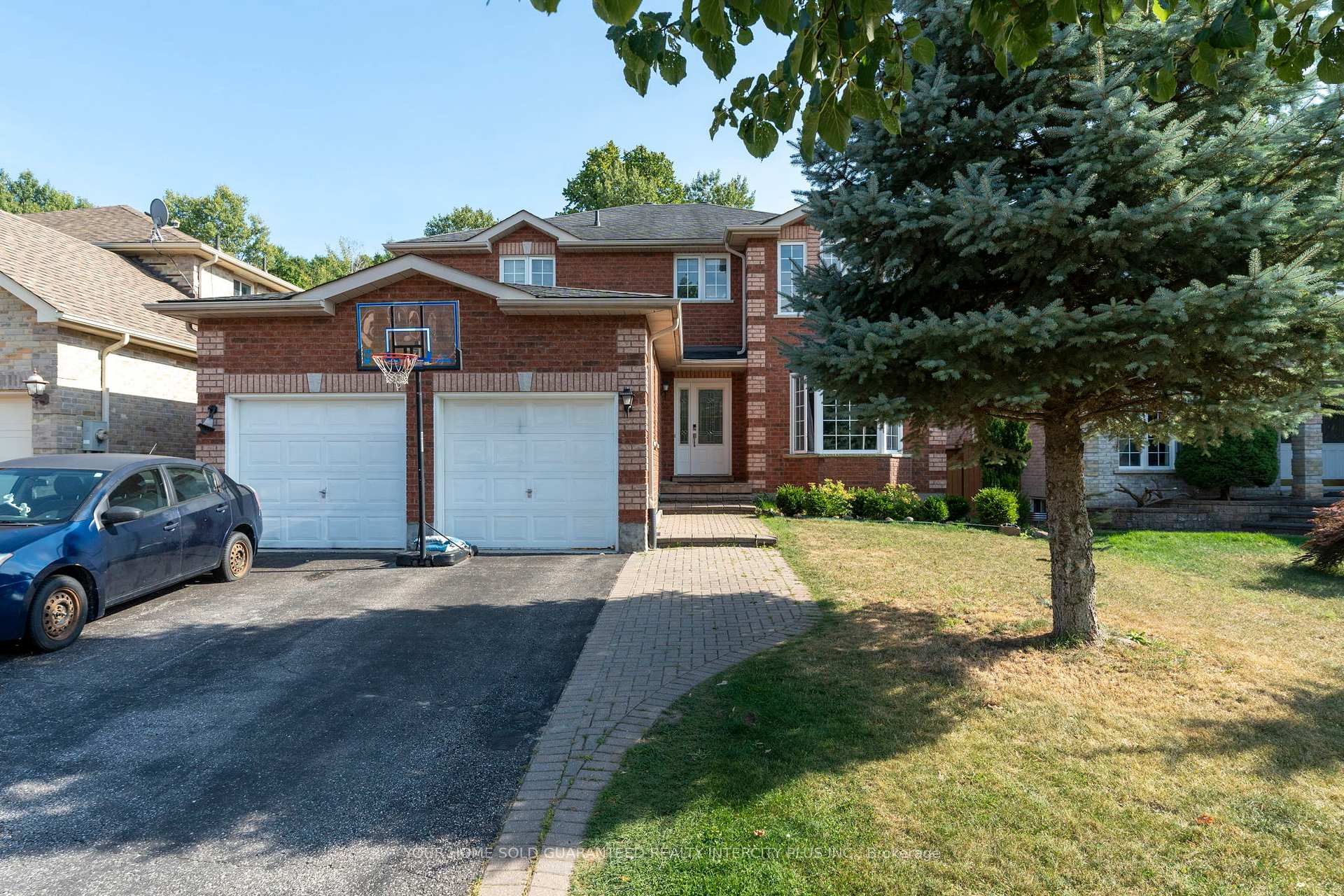 Front of 31 Grant's Way