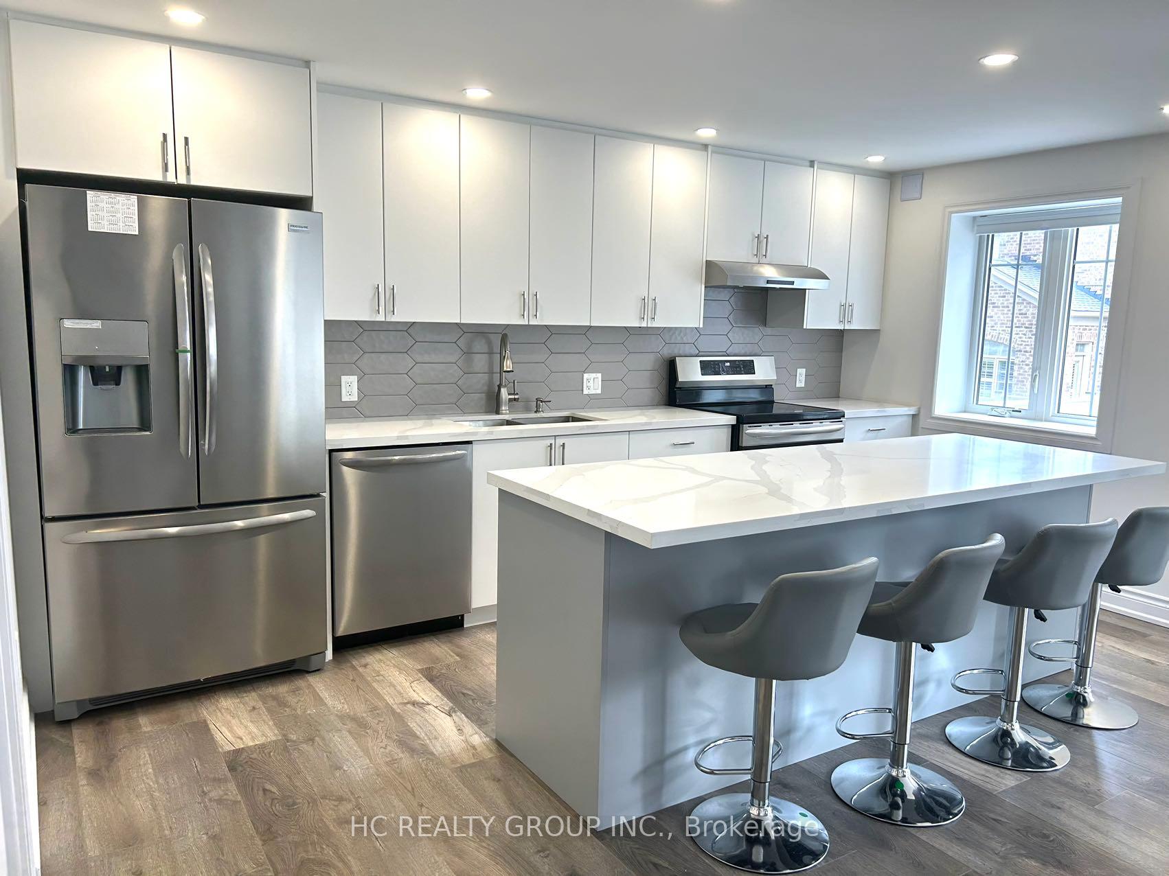 Photo 2 of Unit Bsmt, 119 Fitzmaurice Drive, Vaughan, Patterson — HOMEH