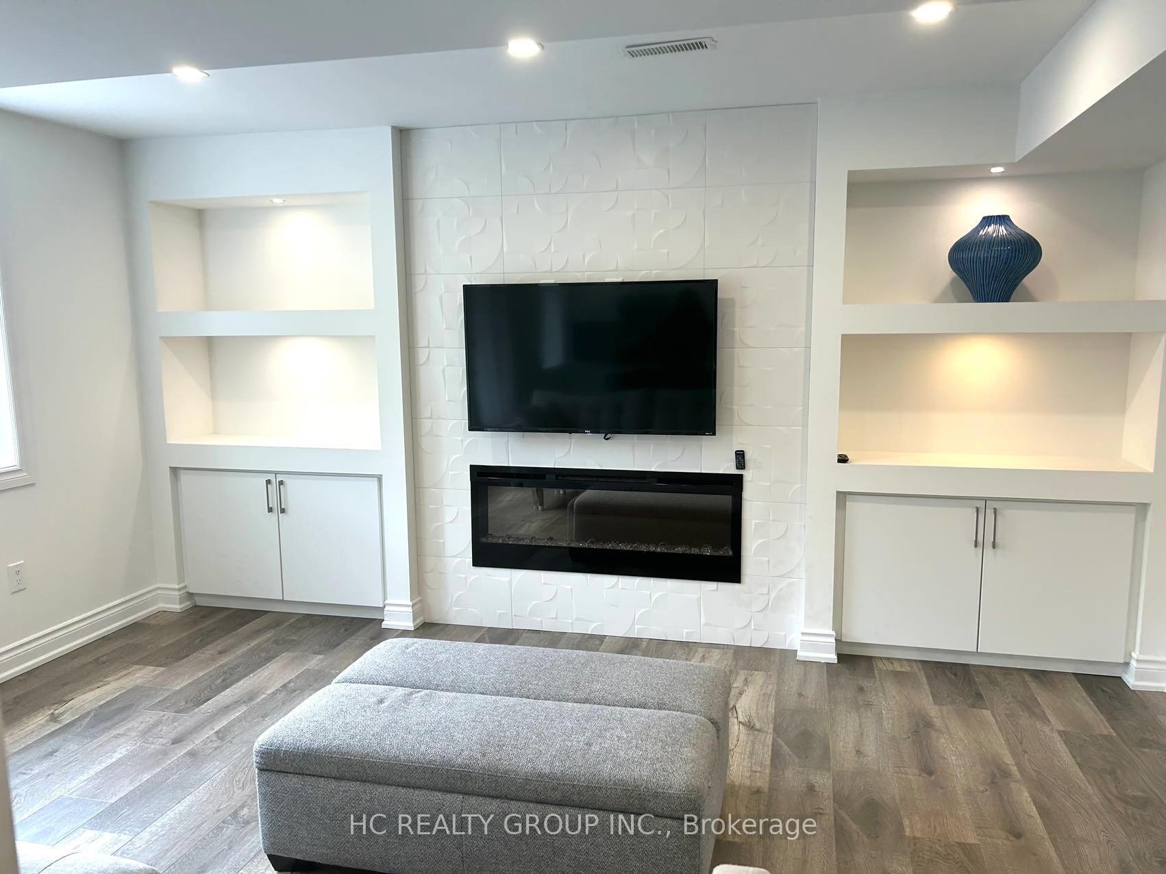 Photo 3 of Unit Bsmt, 119 Fitzmaurice Drive, Vaughan, Patterson — HOMEH