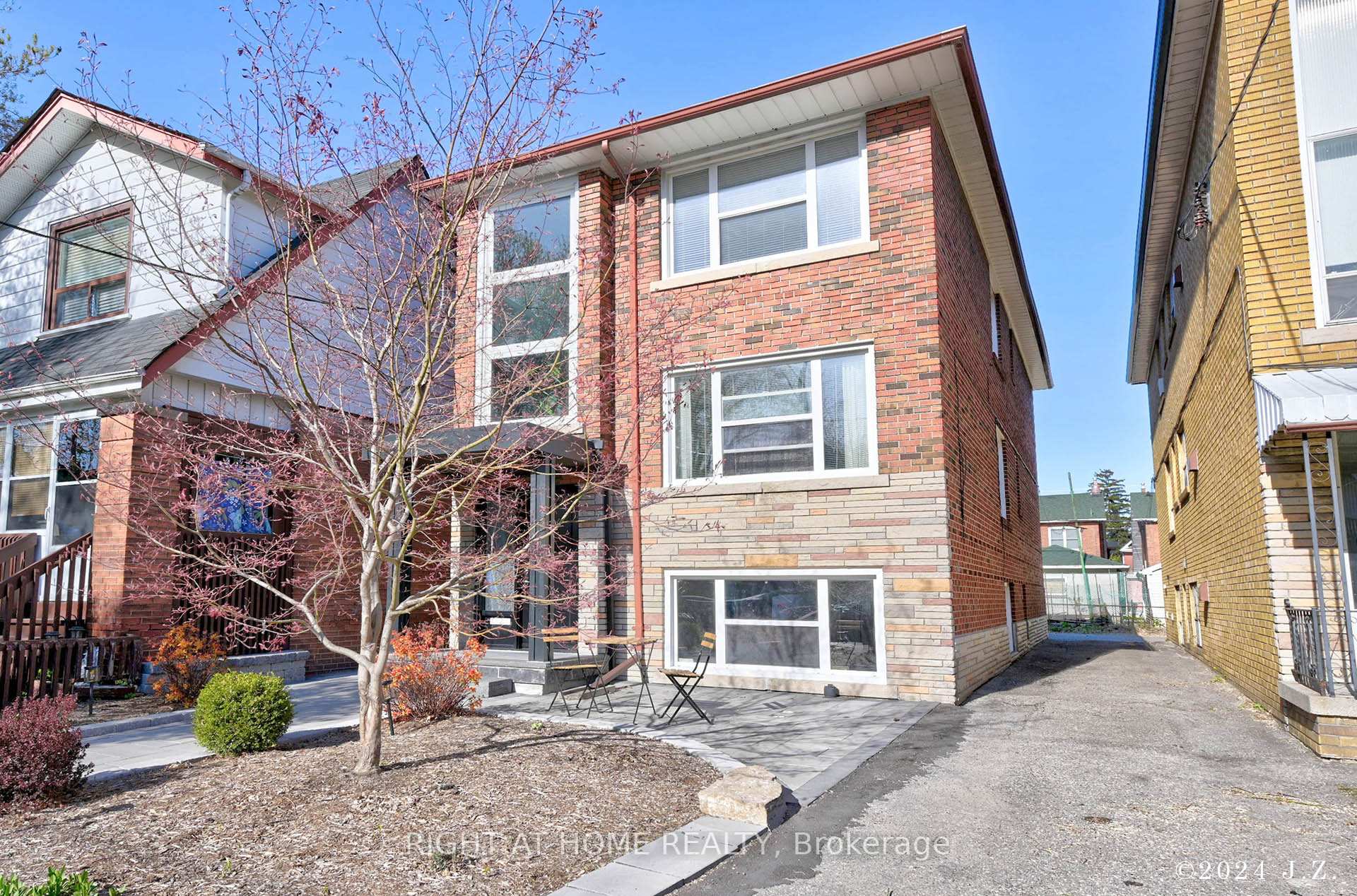 Photo 1 of Unit L/Level, 41 Frankdale Avenue, Toronto, Danforth Village-East York — HOMEH