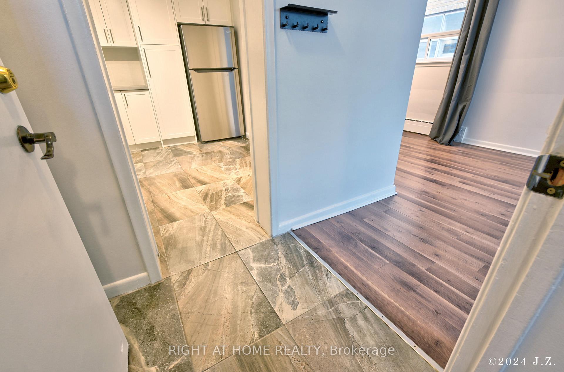 Photo 3 of Unit L/Level, 41 Frankdale Avenue, Toronto, Danforth Village-East York — HOMEH