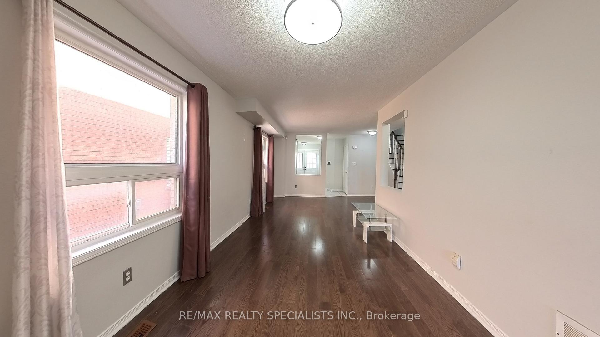 Photo 25 of Unit MAIN&2, 121 Tiller Trail, Brampton, Fletcher's Creek Village — HOMEH