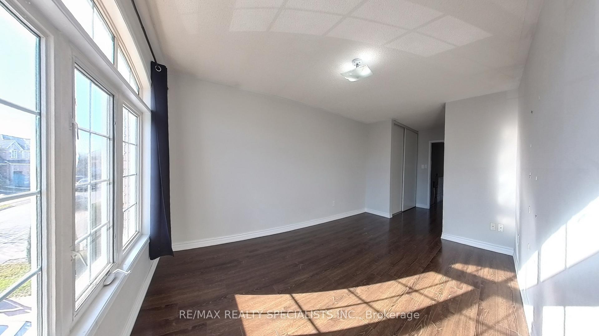 Photo 16 of Unit MAIN&2, 121 Tiller Trail, Brampton, Fletcher's Creek Village — HOMEH