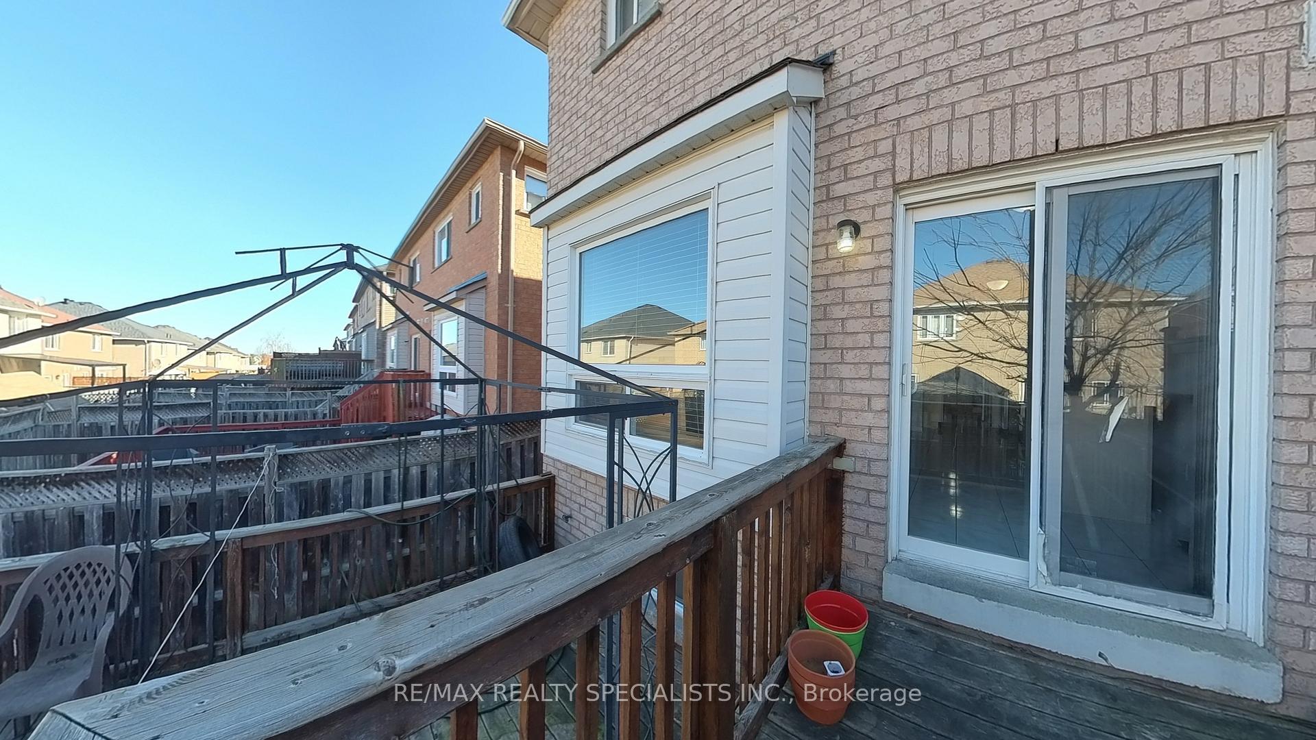 Photo 32 of Unit MAIN&2, 121 Tiller Trail, Brampton, Fletcher's Creek Village — HOMEH