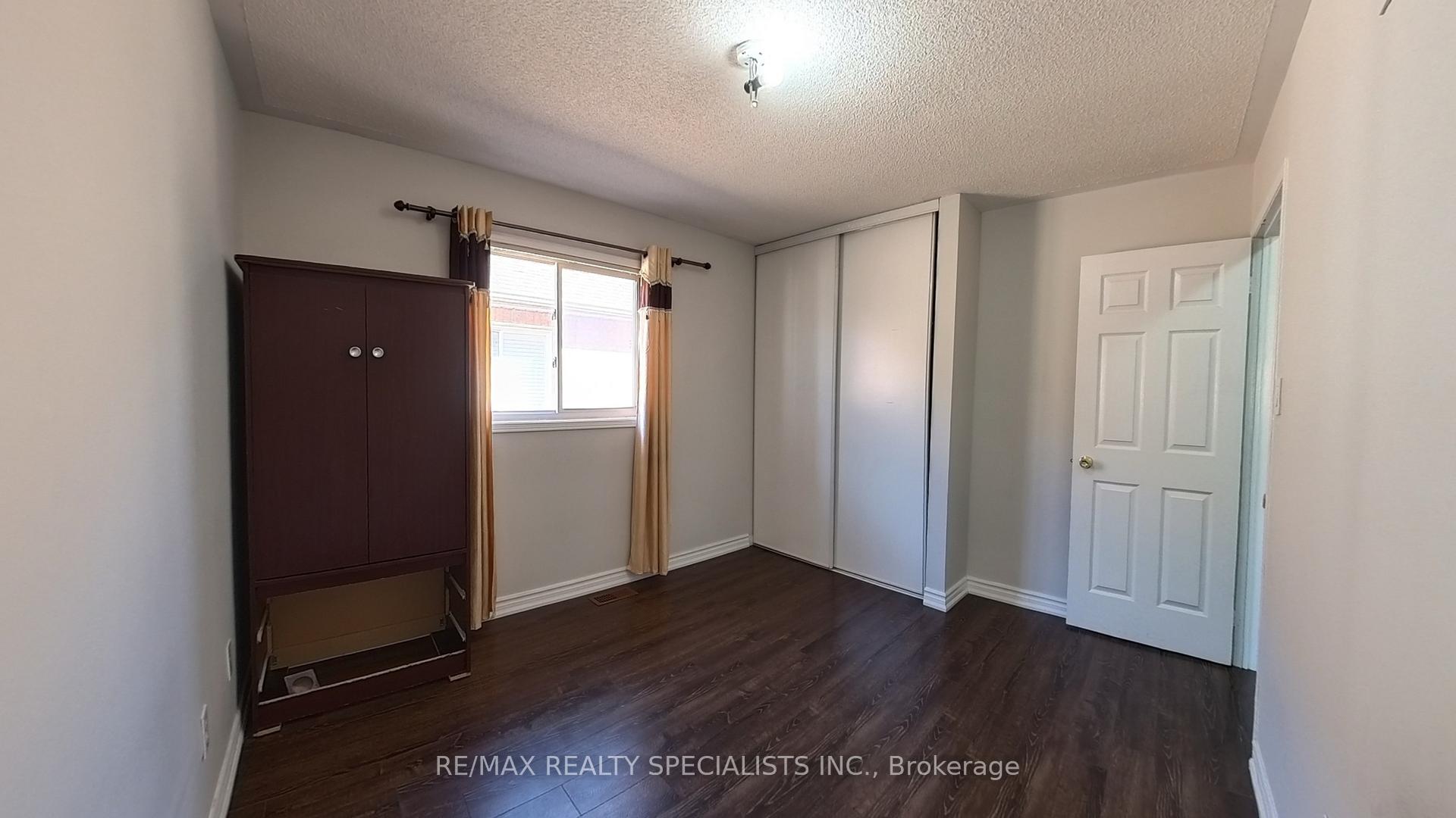 Photo 34 of Unit MAIN&2, 121 Tiller Trail, Brampton, Fletcher's Creek Village — HOMEH