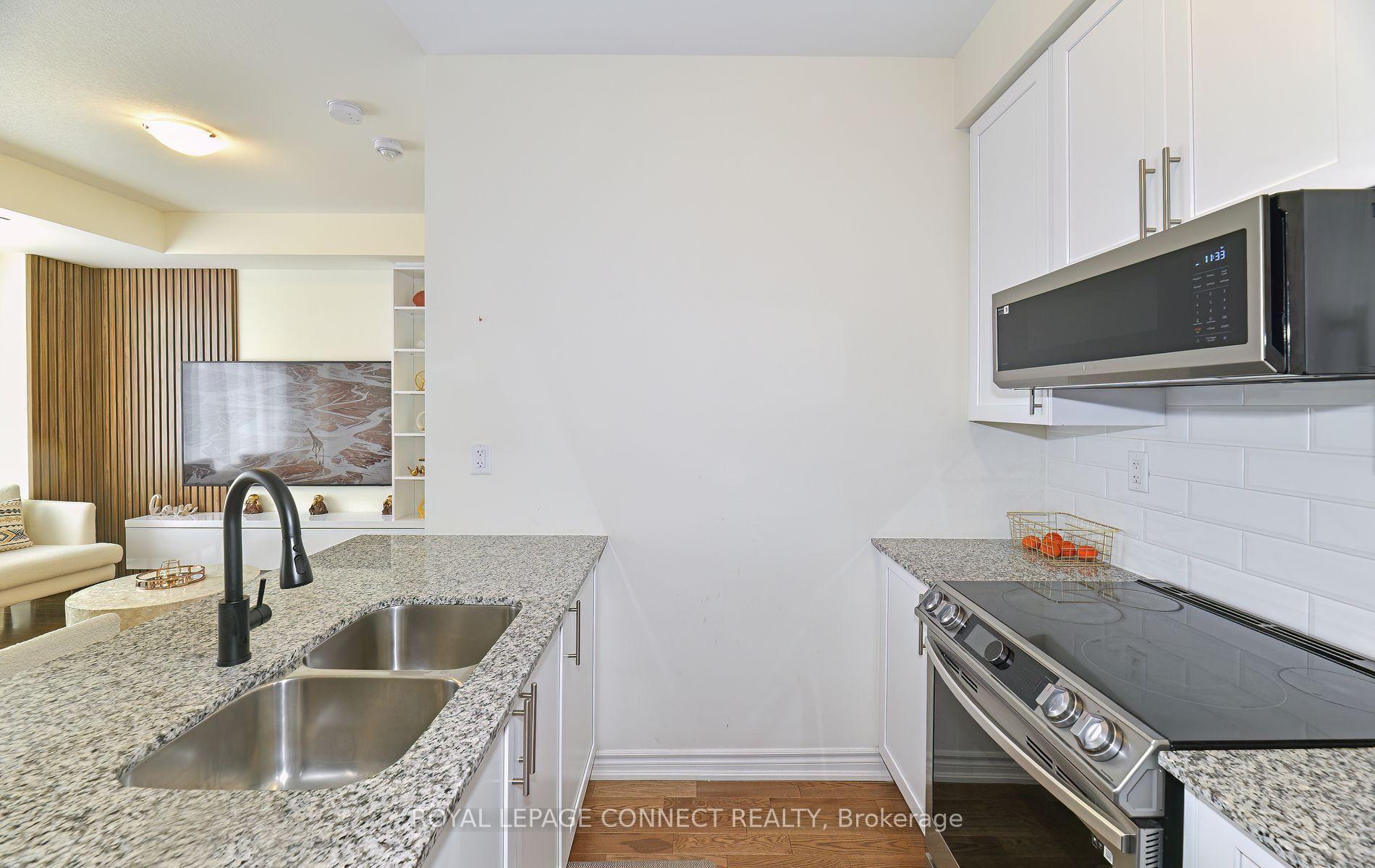 Photo 13 of 492 Salem Road S, Ajax, South East — HOMEH