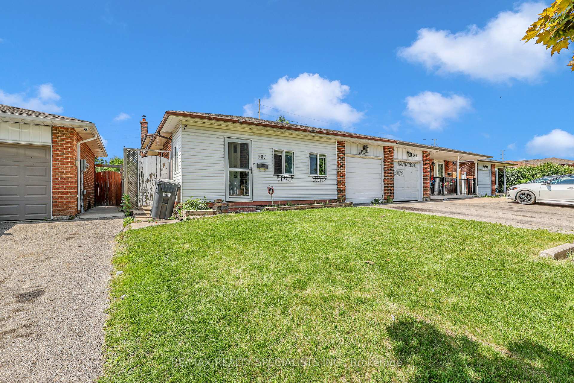 Photo 24 of Unit MAIN, 103 Manitou Crescent, Brampton, Central Park — HOMEH