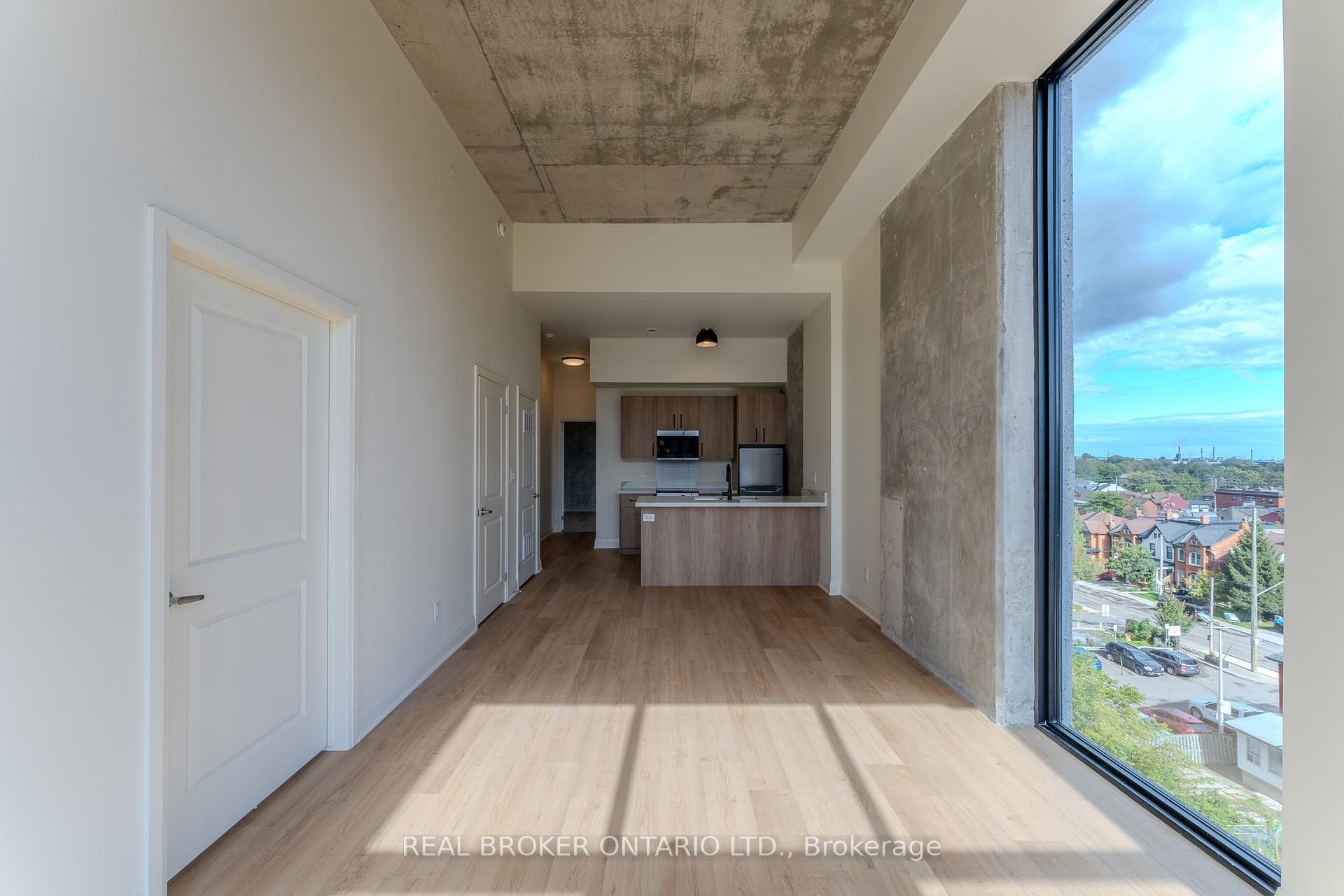 Photo 5 of Unit 601, 11 Robert Street, Hamilton, Beasley — HOMEH