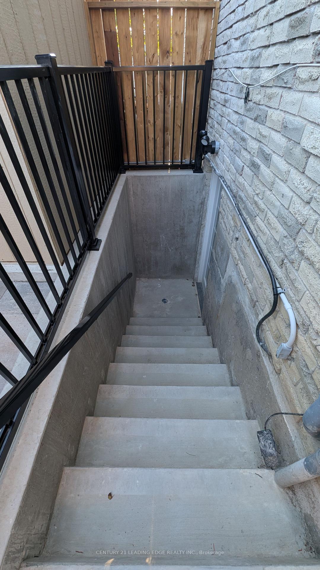 Photo 2 of Unit Basement, 1246 Canborough Crescent, Pickering, Liverpool — HOMEH