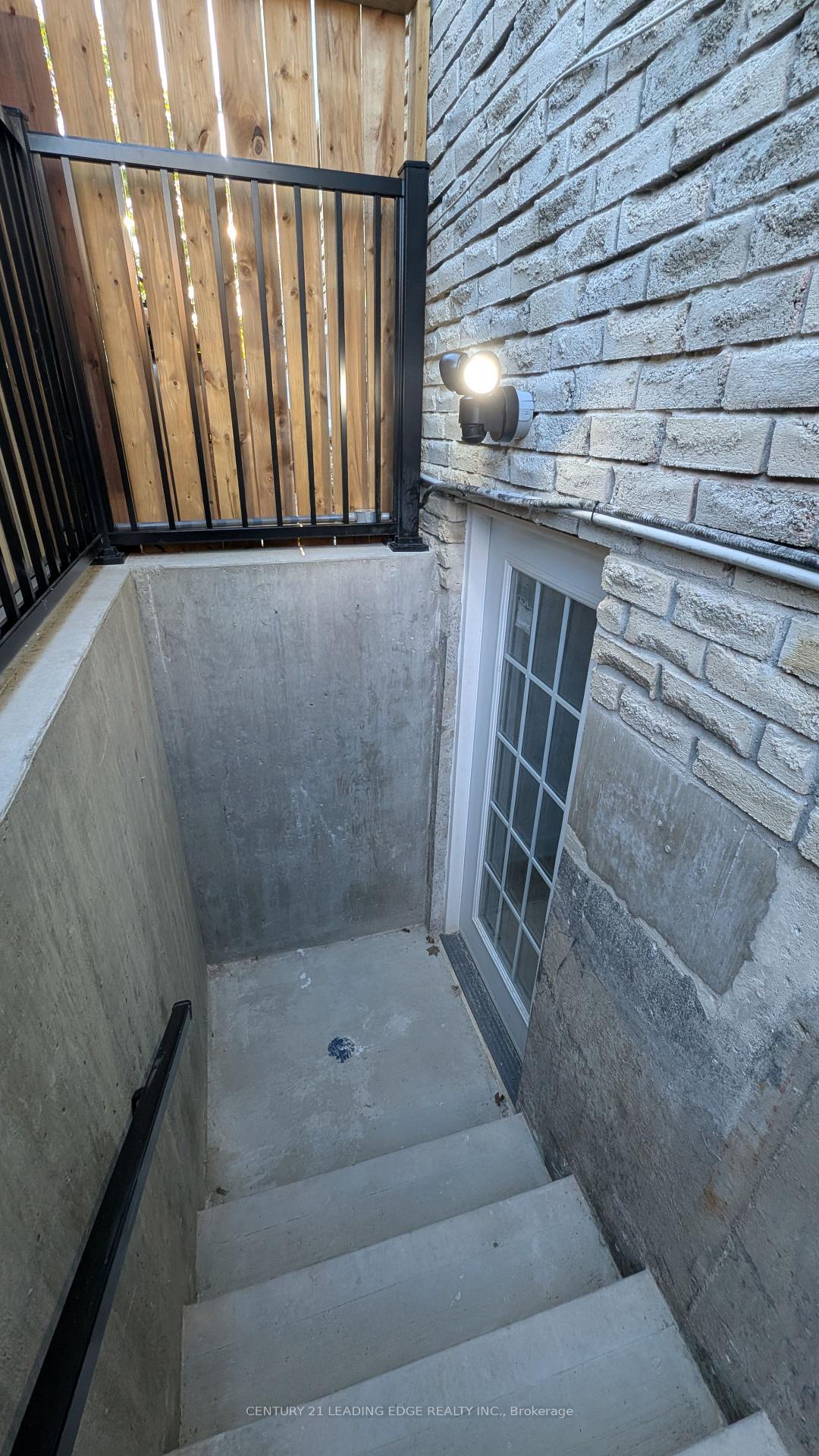 Photo 4 of Unit Basement, 1246 Canborough Crescent, Pickering, Liverpool — HOMEH