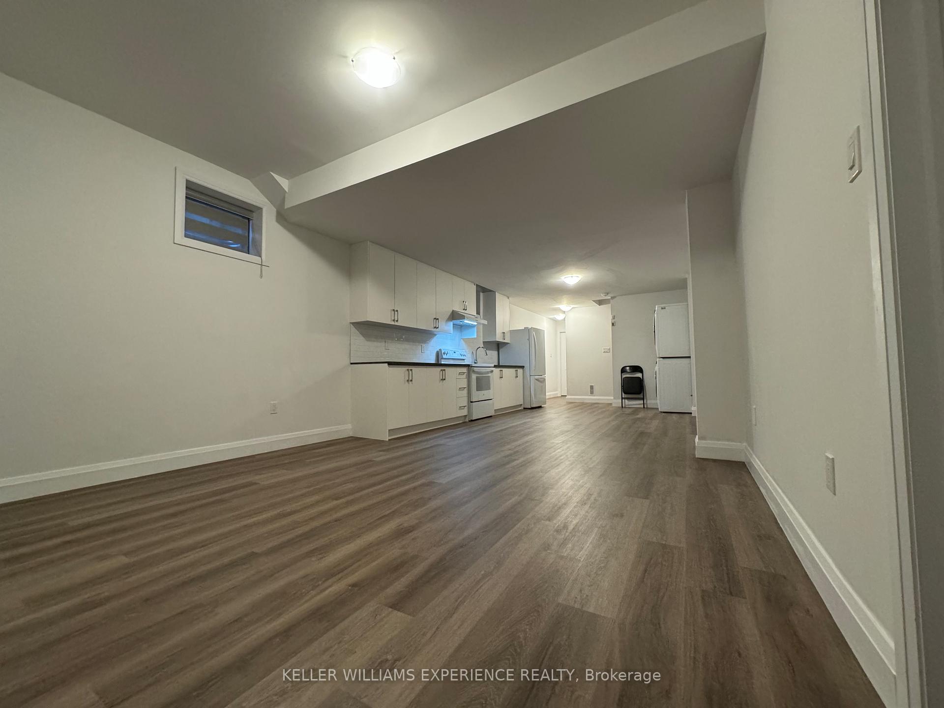 Front of Unit Basemen, 5 Paddington Grove