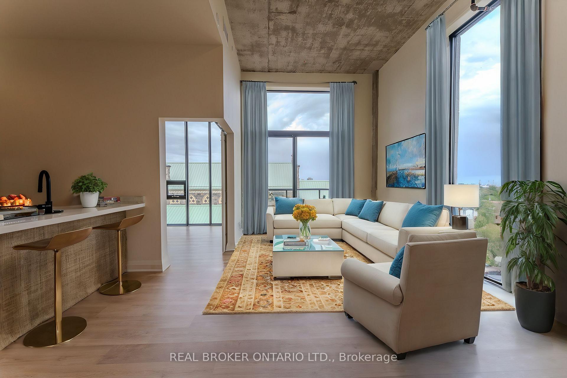 Photo 1 of Unit 604, 11 Robert Street, Hamilton, Beasley — HOMEH