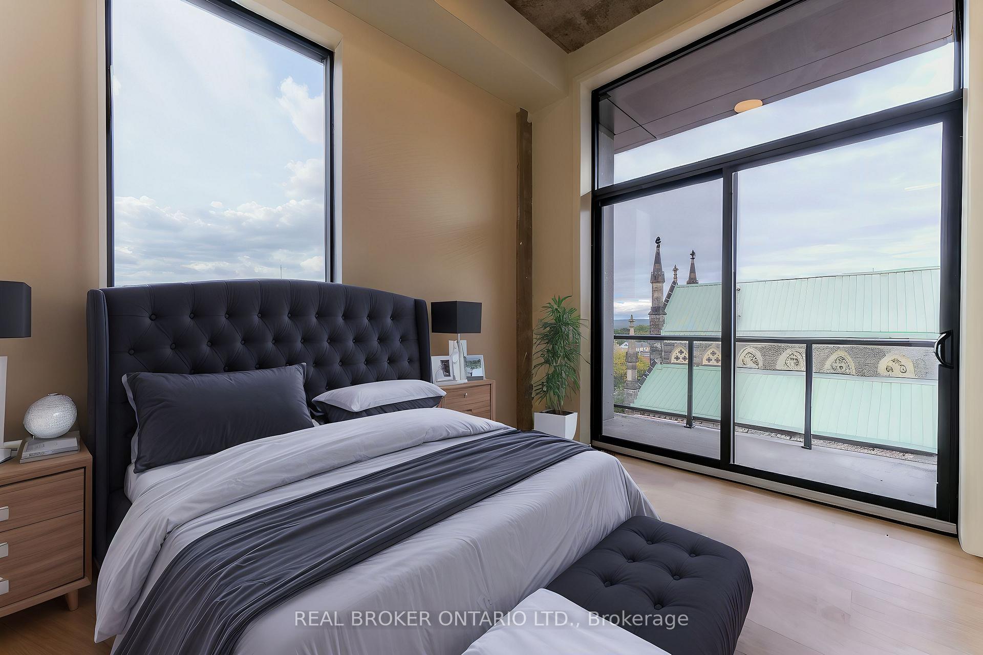 Photo 9 of Unit 604, 11 Robert Street, Hamilton, Beasley — HOMEH