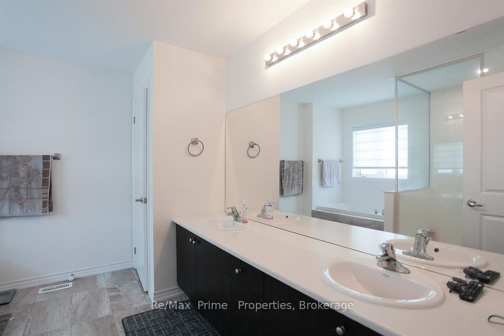 Photo 18 of Unit UPPER, 110 Durham Avenue, Barrie, Rural Barrie Southeast — HOMEH