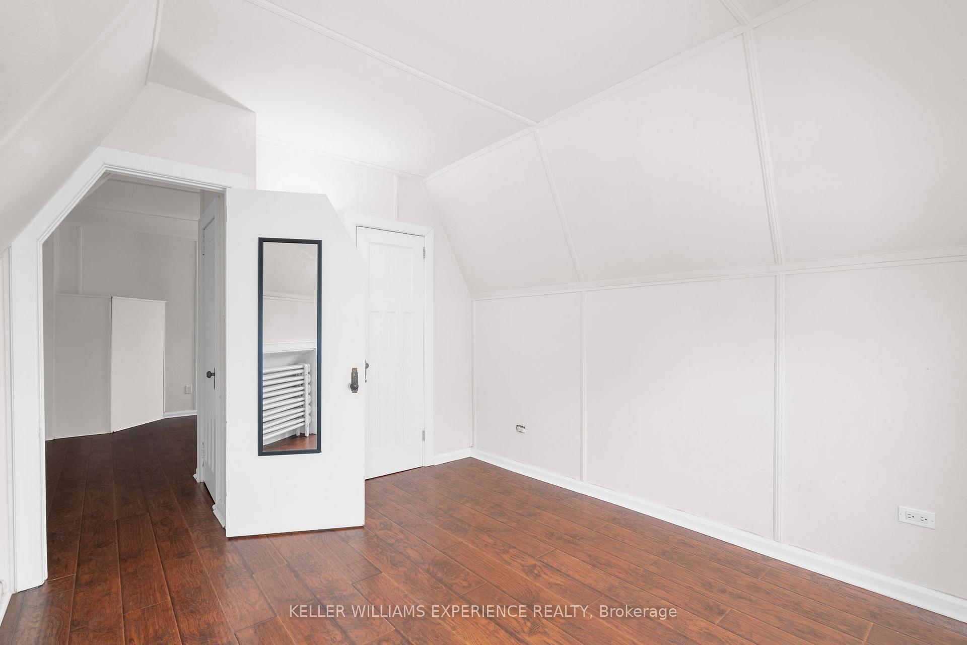 Photo 9 of Unit 9, 101 Clapperton Street, Barrie, City Centre — HOMEH
