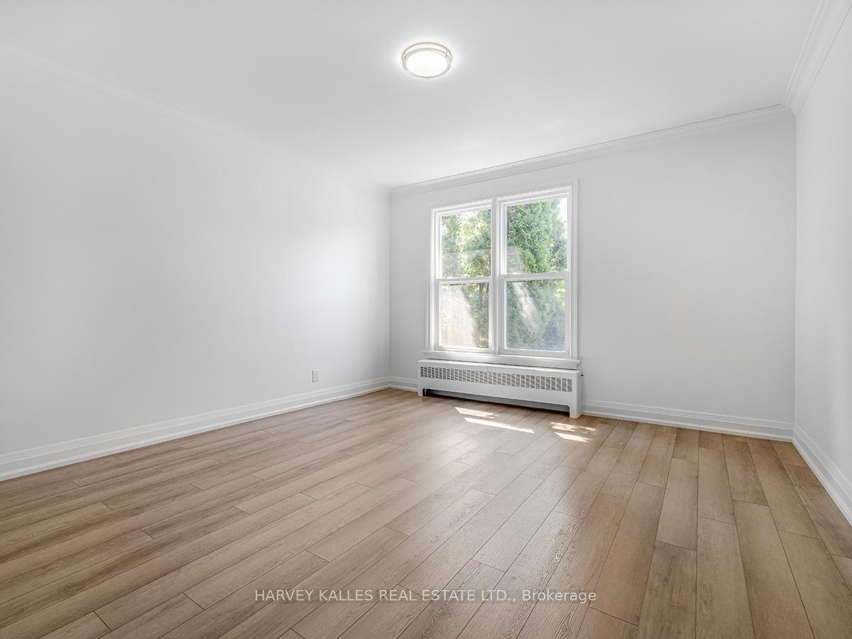 Photo 12 of Unit 4, 8 Markdale Avenue, Toronto, Humewood-Cedarvale — HOMEH