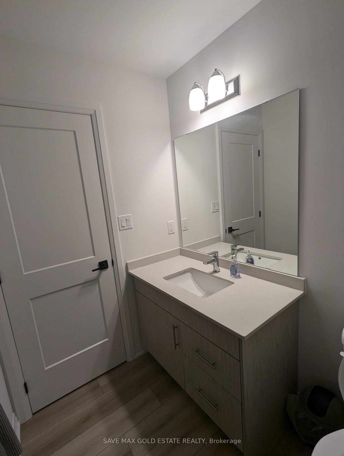Photo 18 of Unit 11, 55 Tom Brown Drive, Brant, Paris — HOMEH
