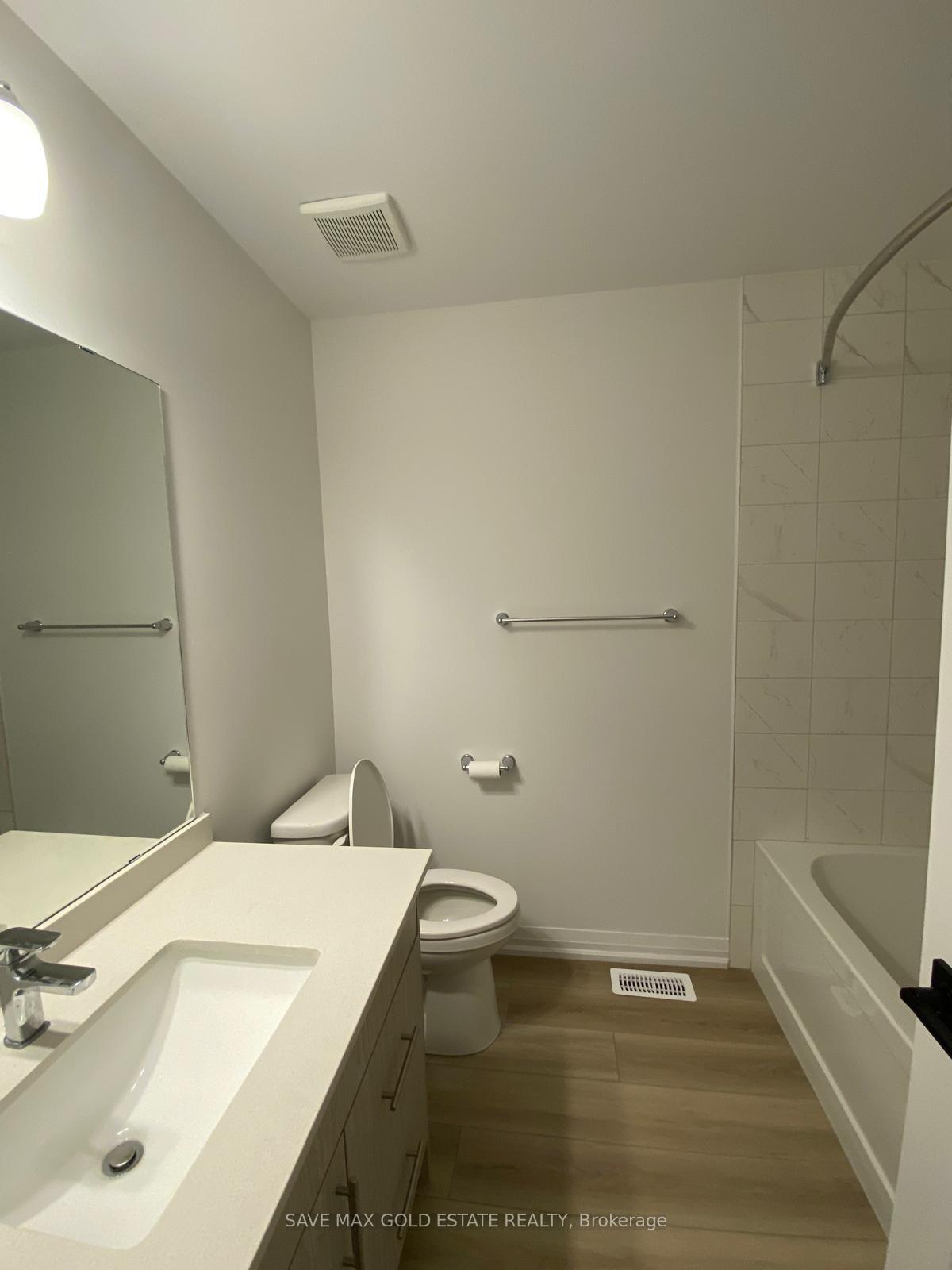 Photo 13 of Unit 11, 55 Tom Brown Drive, Brant, Paris — HOMEH