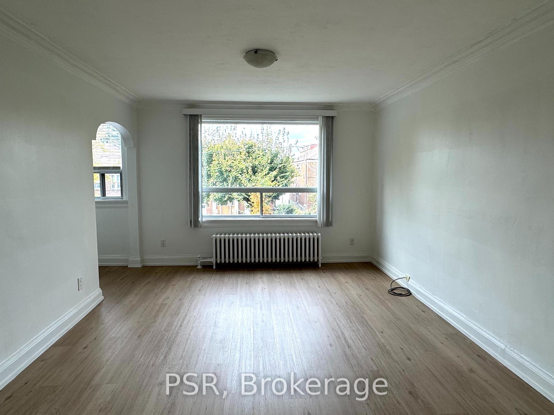 Photo 3 of Unit 2, 349 Northcliffe Boulevard, Toronto, Oakwood Village — HOMEH