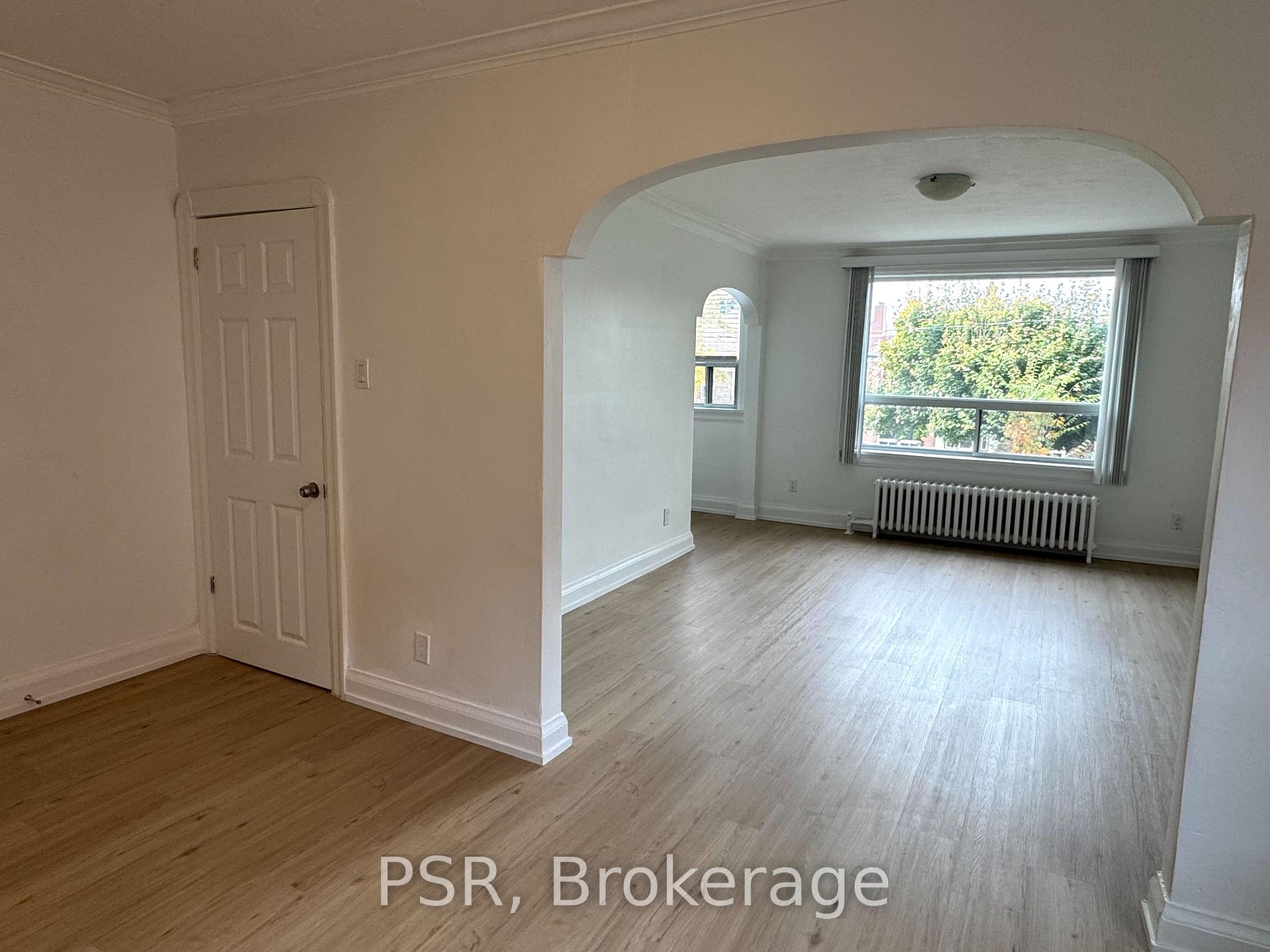Photo 6 of Unit 2, 349 Northcliffe Boulevard, Toronto, Oakwood Village — HOMEH