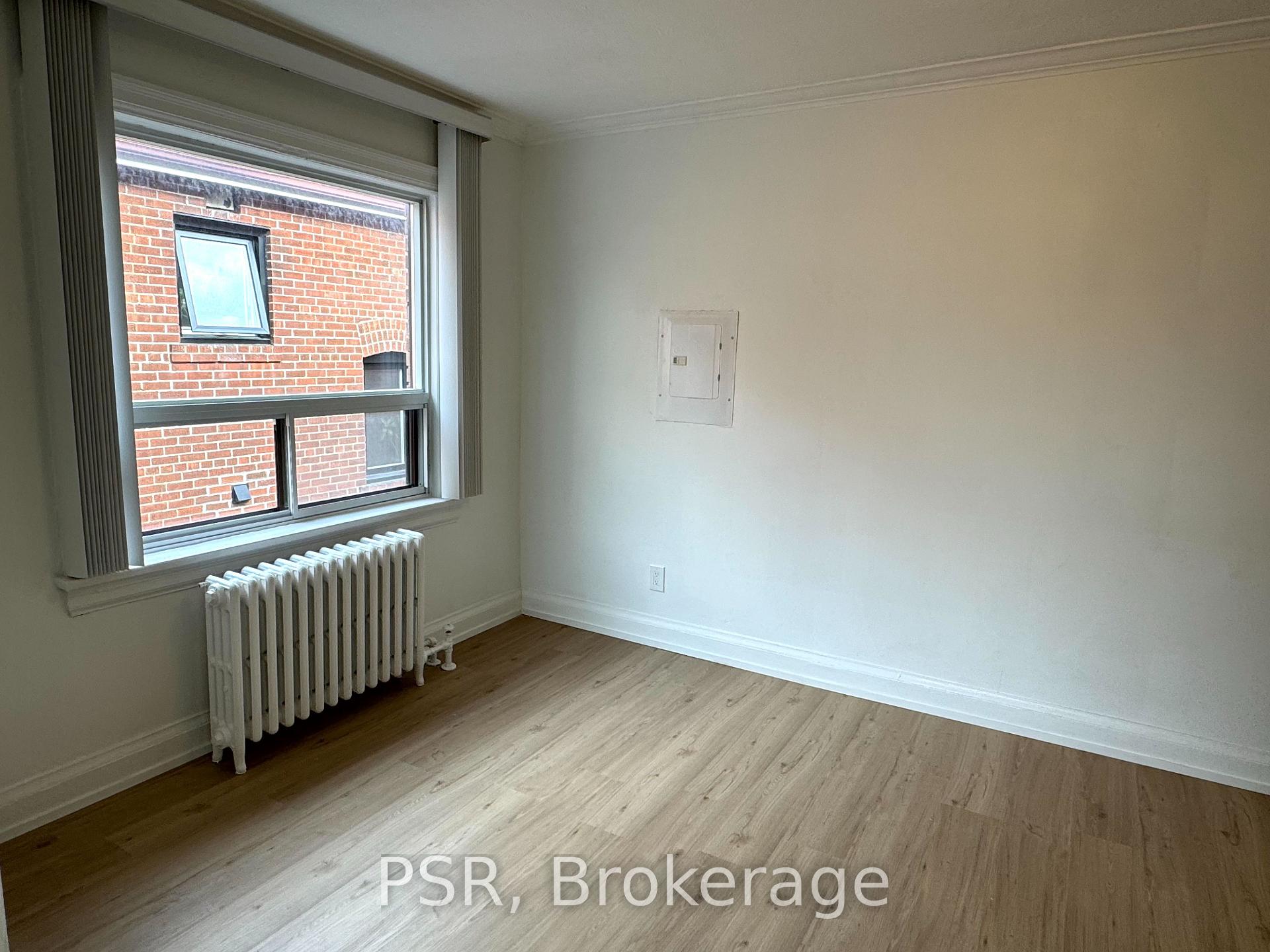 Photo 5 of Unit 2, 349 Northcliffe Boulevard, Toronto, Oakwood Village — HOMEH