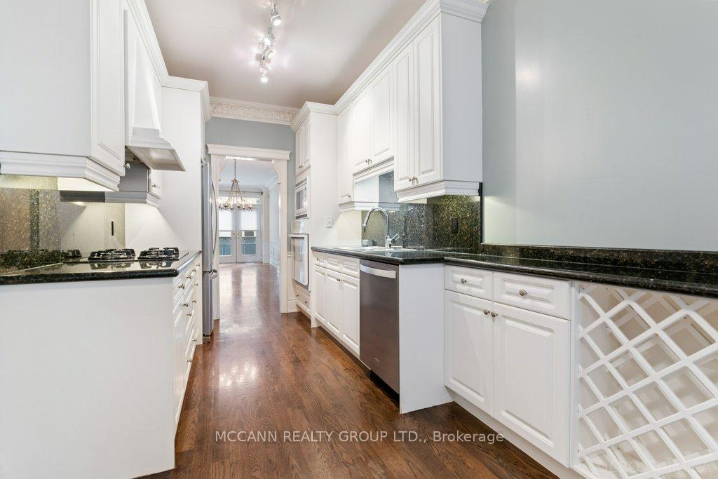 Photo 15 of 174 Redpath Avenue, Toronto, Mount Pleasant West — HOMEH