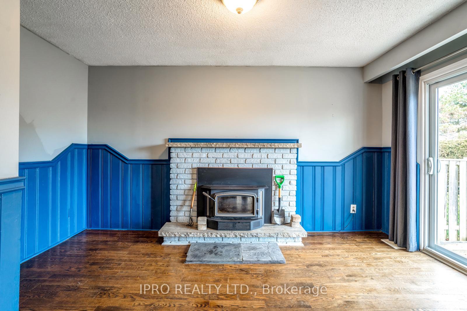 Photo 9 of Unit UPPER, 801 Batory Avenue, Pickering, West Shore — HOMEH