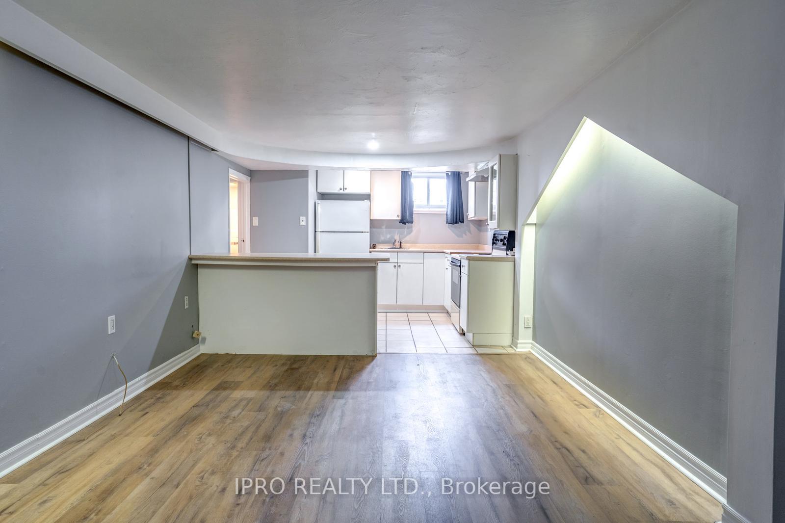 Photo 19 of Unit UPPER, 801 Batory Avenue, Pickering, West Shore — HOMEH