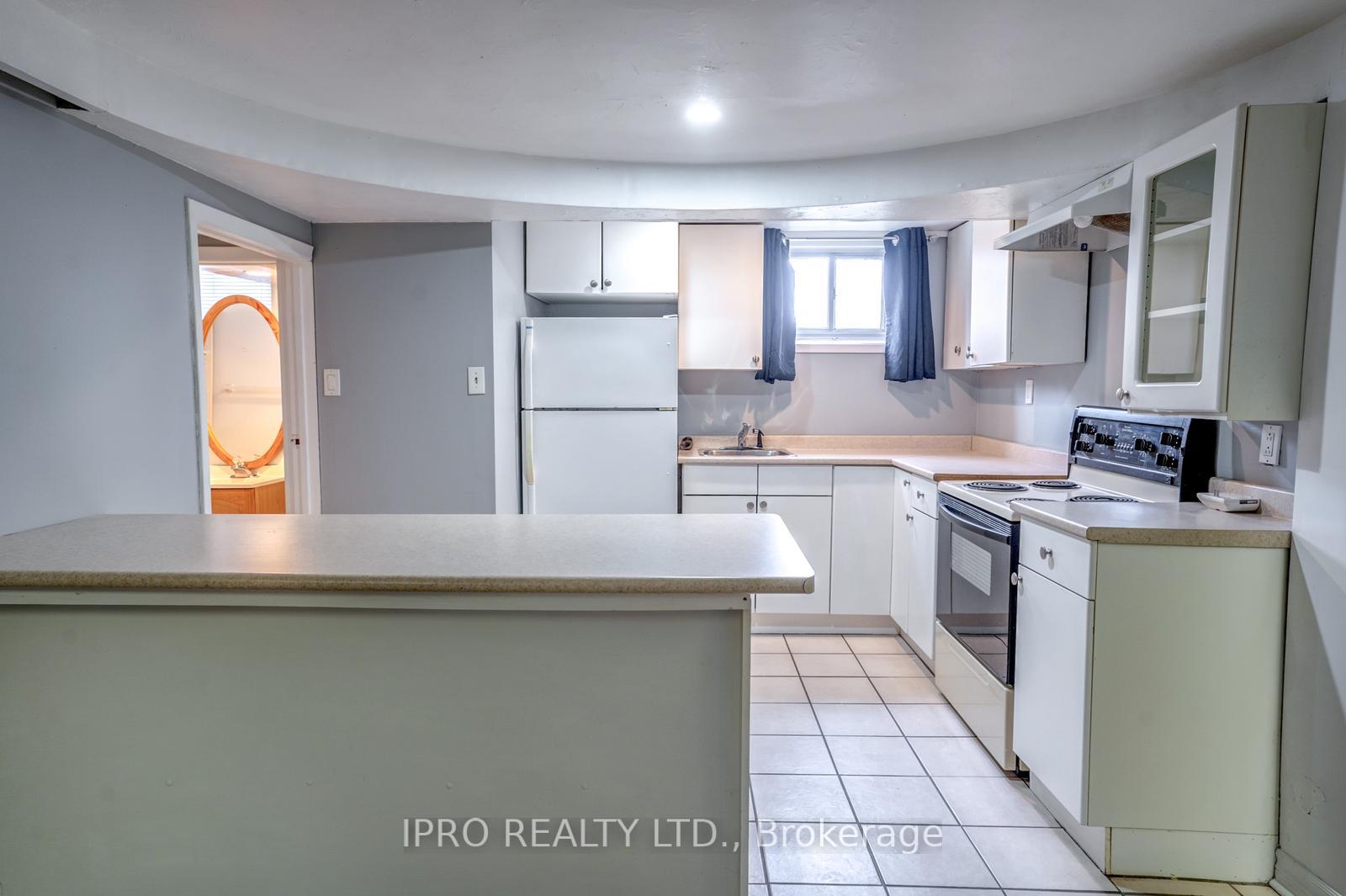 Photo 26 of Unit UPPER, 801 Batory Avenue, Pickering, West Shore — HOMEH