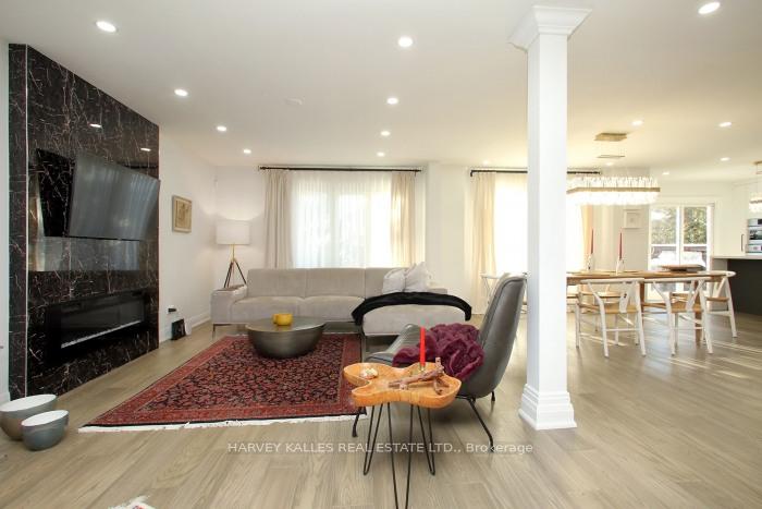 Photo 8 of Unit Main&2, 58 Lensmith Drive, Aurora, Aurora Highlands — HOMEH