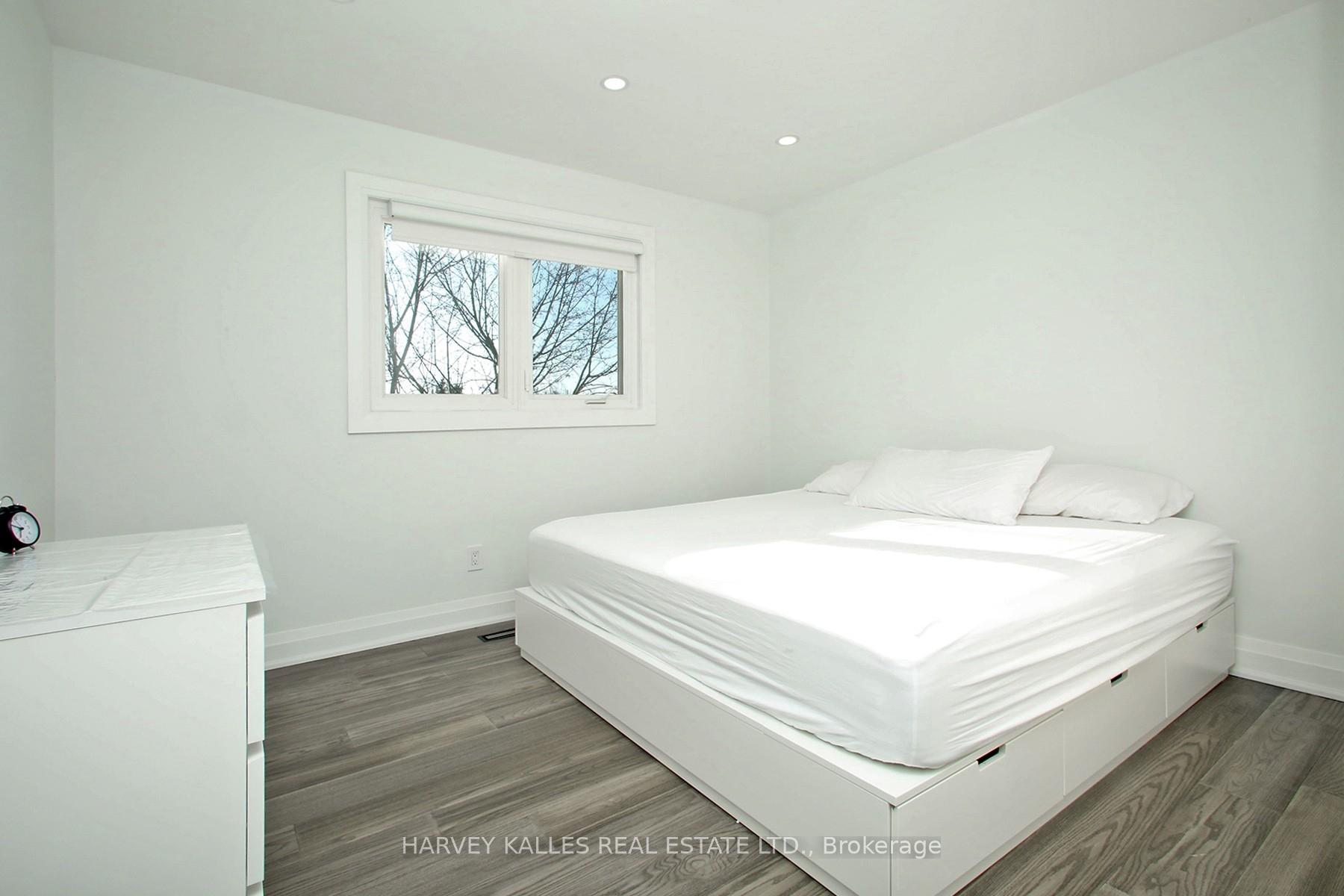 Photo 9 of Unit Main&2, 58 Lensmith Drive, Aurora, Aurora Highlands — HOMEH