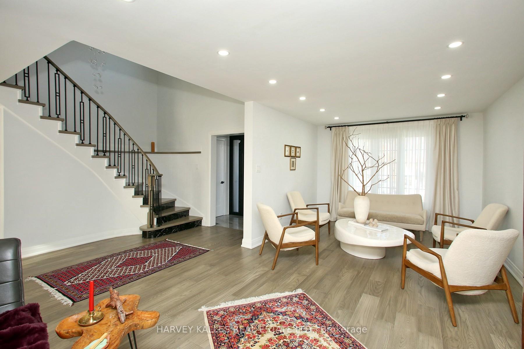Photo 25 of Unit Main&2, 58 Lensmith Drive, Aurora, Aurora Highlands — HOMEH
