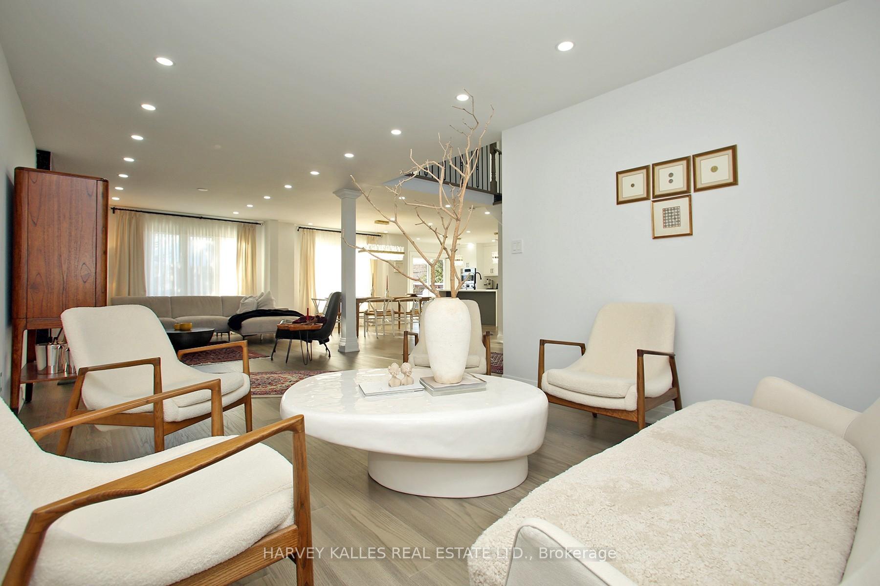Photo 22 of Unit Main&2, 58 Lensmith Drive, Aurora, Aurora Highlands — HOMEH