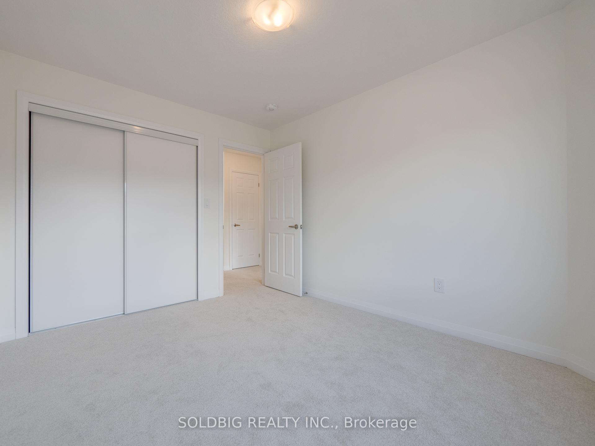 Photo 13 of 111 granville Crescent, Haldimand — HOMEH
