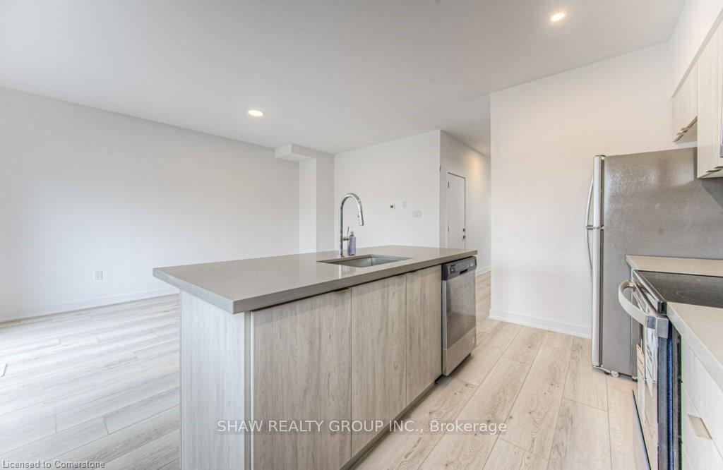 Photo 17 of Unit 1, 416 Dundas Street S, Cambridge — HOMEH