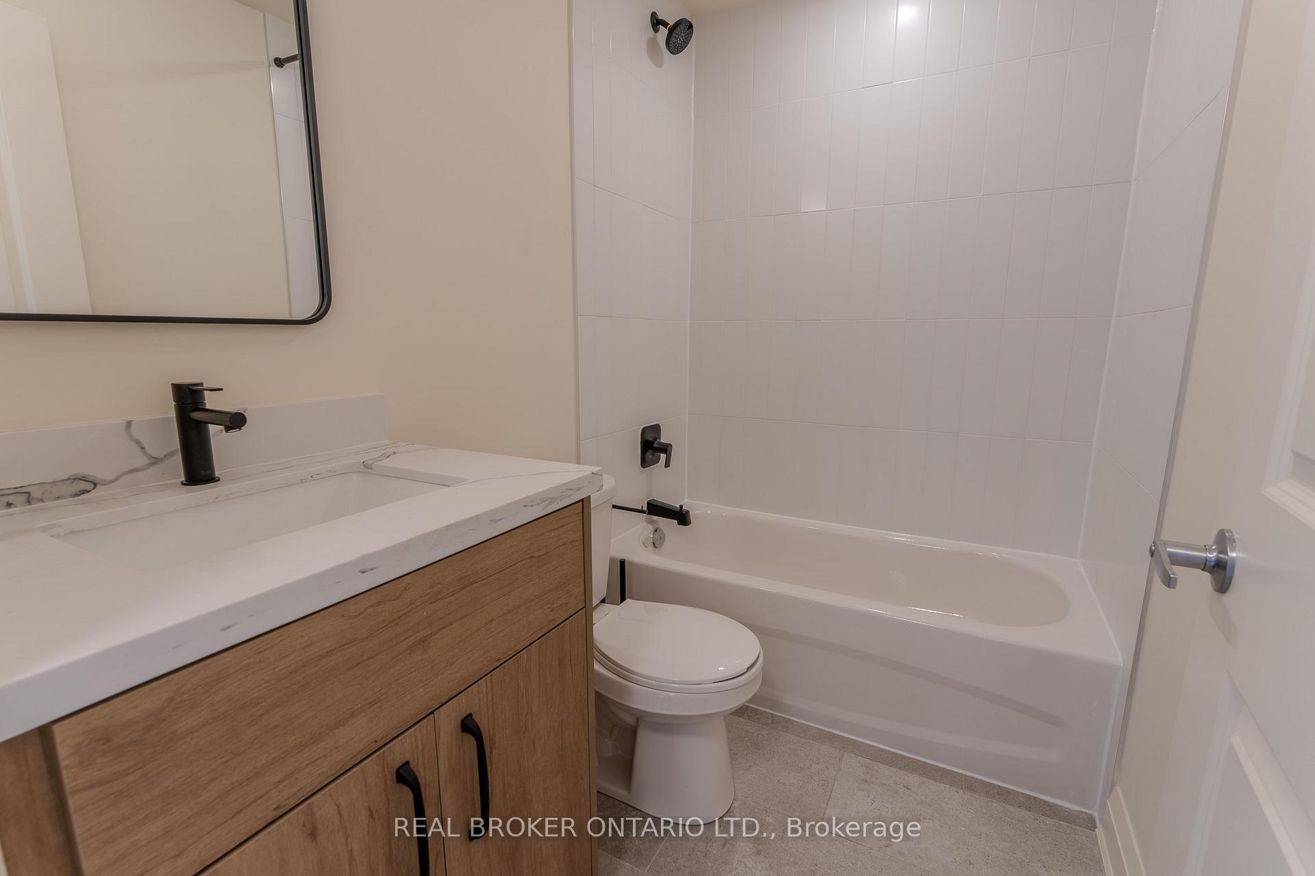Photo 3 of Unit 203, 11 Robert Street, Hamilton, Beasley — HOMEH