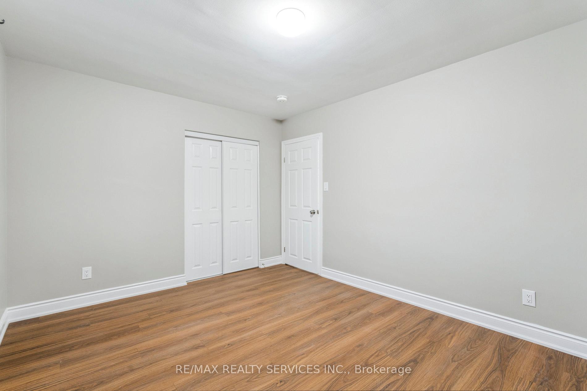 Photo 20 of Unit Main Floor, 15 Mcclure Avenue, Brampton, Northwood Park — HOMEH