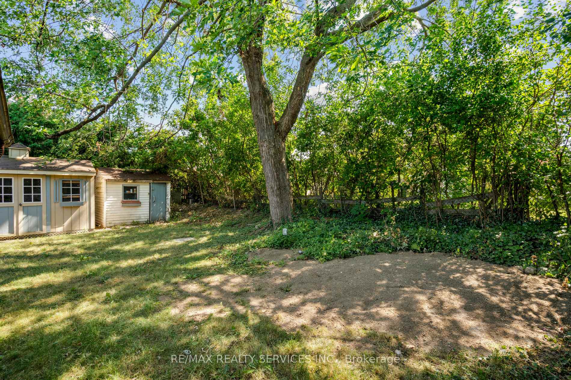 Photo 21 of Unit Main Floor, 15 Mcclure Avenue, Brampton, Northwood Park — HOMEH