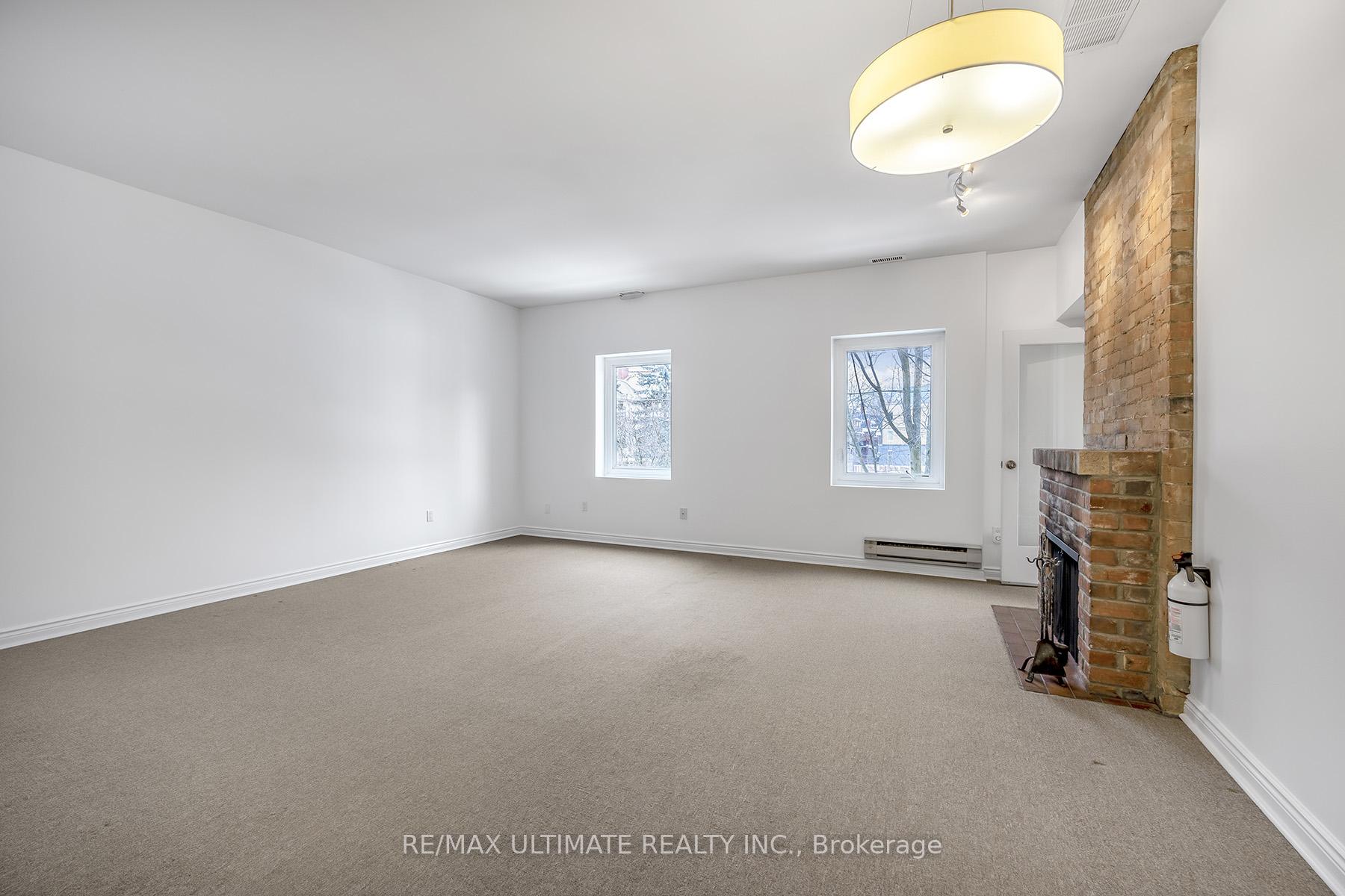 Photo 21 of Unit Unit A, 578 Huron Street, Toronto, The Annex — HOMEH