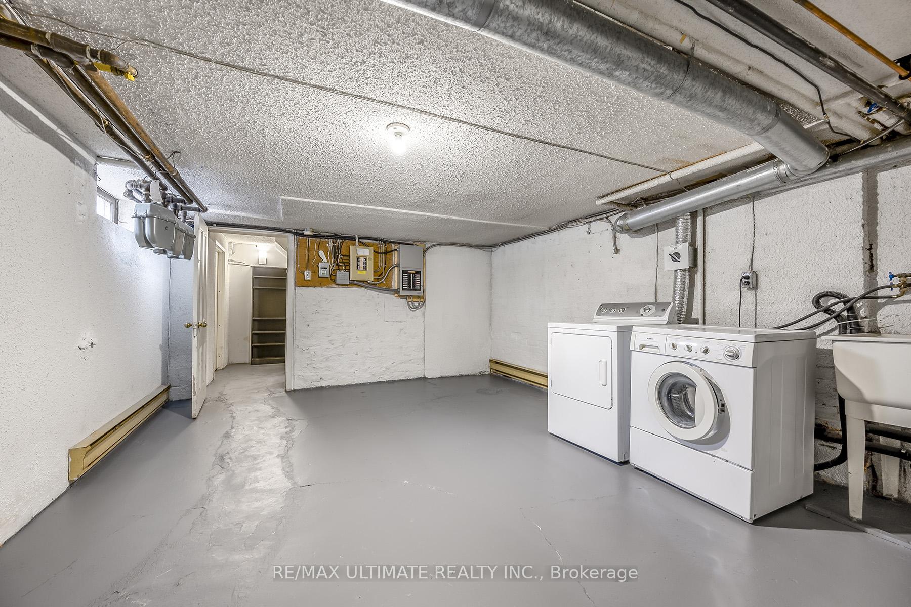 Photo 28 of Unit Unit A, 578 Huron Street, Toronto, The Annex — HOMEH