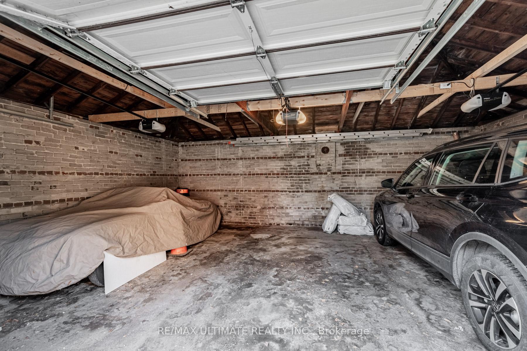 Photo 20 of Unit Unit A, 578 Huron Street, Toronto, The Annex — HOMEH