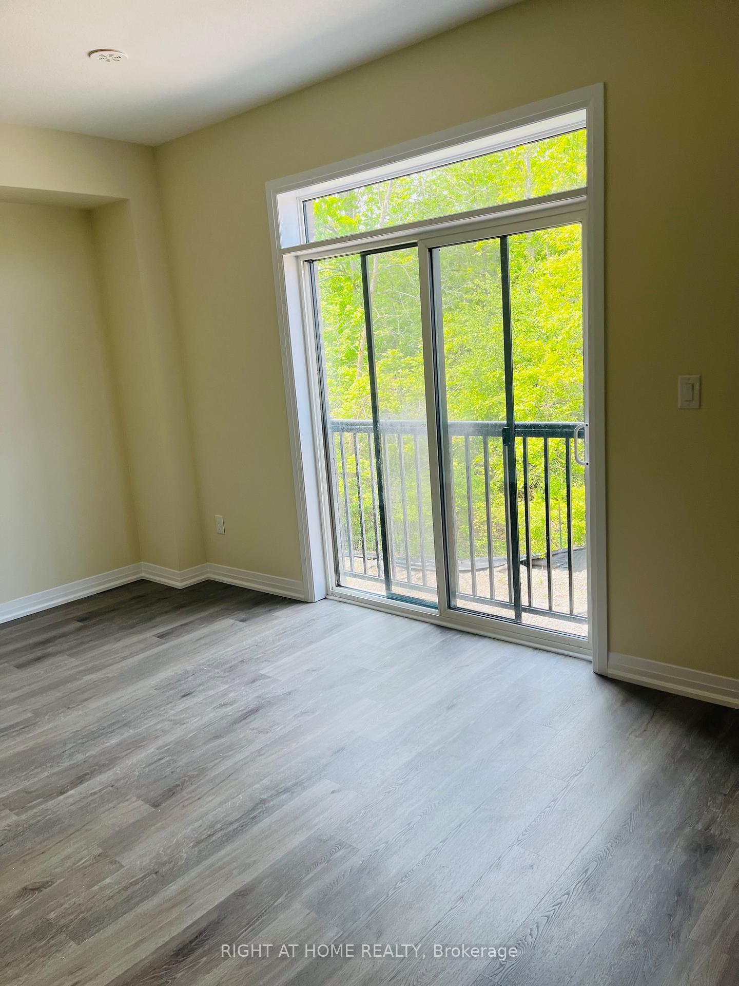 Photo 12 of Unit 53, 158 Bedrock Drive, Hamilton, Stoney Creek — HOMEH