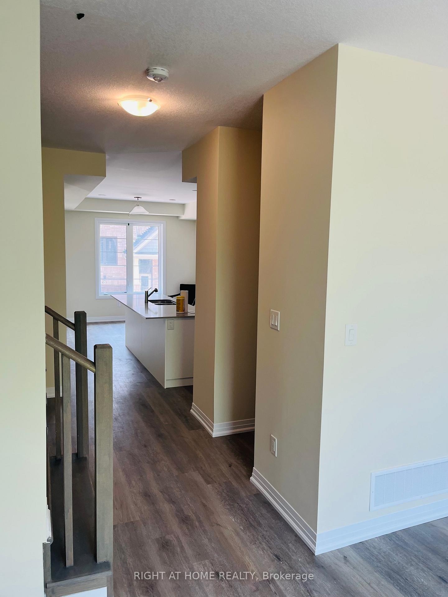 Photo 9 of Unit 53, 158 Bedrock Drive, Hamilton, Stoney Creek — HOMEH